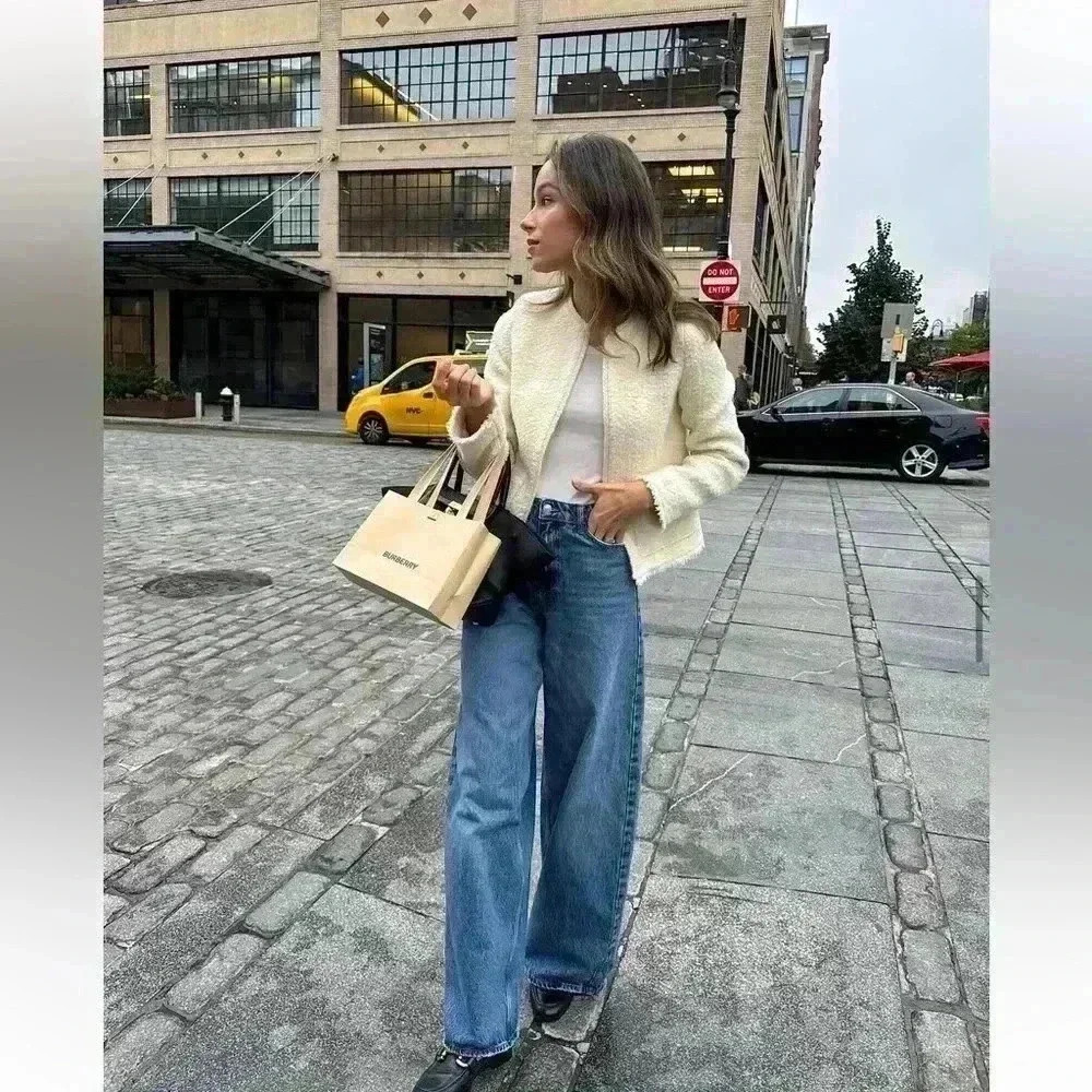 ZARA High Waisted Straight Leg Jeans - 34/2